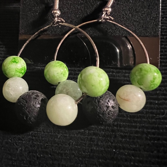 Essential Diffuser Hoop Earrings black & green beads and stones Handmade - Picture 1 of 2